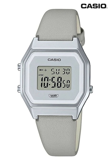 Casio 'Collection' Cream Dial Stainless Steel Quartz Watch (134050) | £35