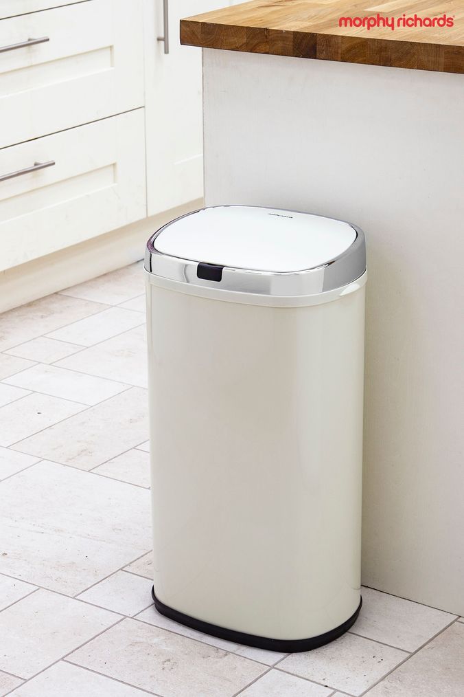 Morphy richards top bread bin cream