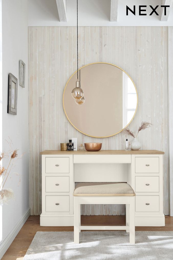 Vanity table shop 10 off