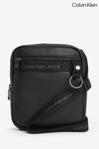 Calvin Klein Ultralight Reporter Black Bag (1729V7) | £100