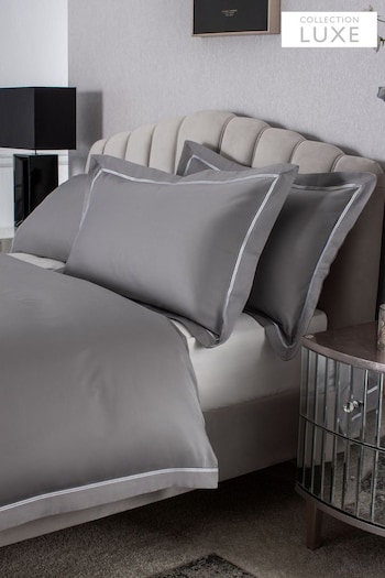 Set of 2 Grey Collection Luxe 600 Thread Count Embroidered Border 100% Cotton Pillowcases (174361) | £20 - £22