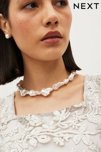 White Irregular Pearl Necklace with T-Bar (182533) | £14