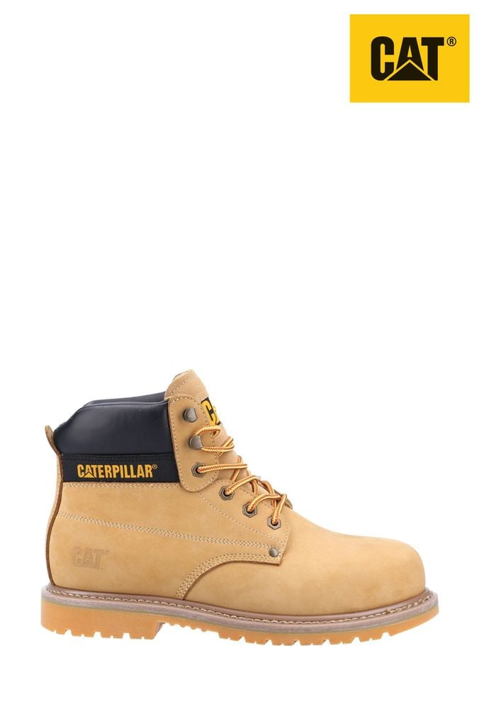 Buy Men s Caterpillar UK 9 EU 43 Chunky boots field Casual Footwear Online AspennigeriaShops courtesy of the team at Sneaker News
