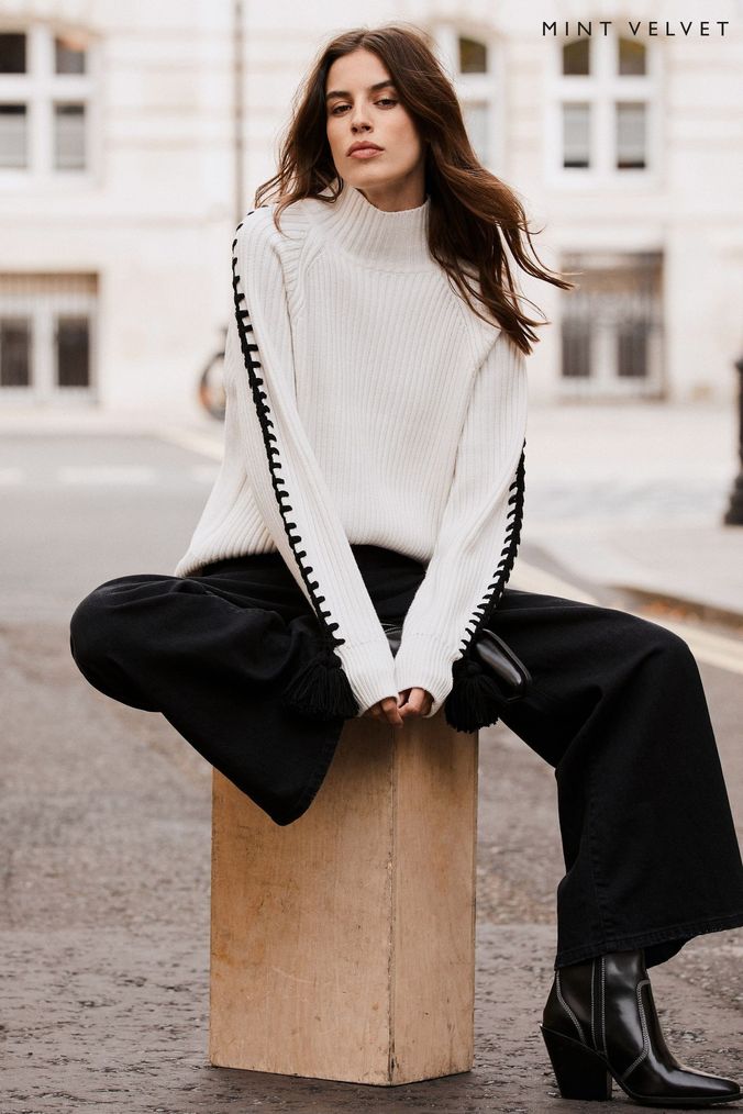 Mint velvet white top jumper