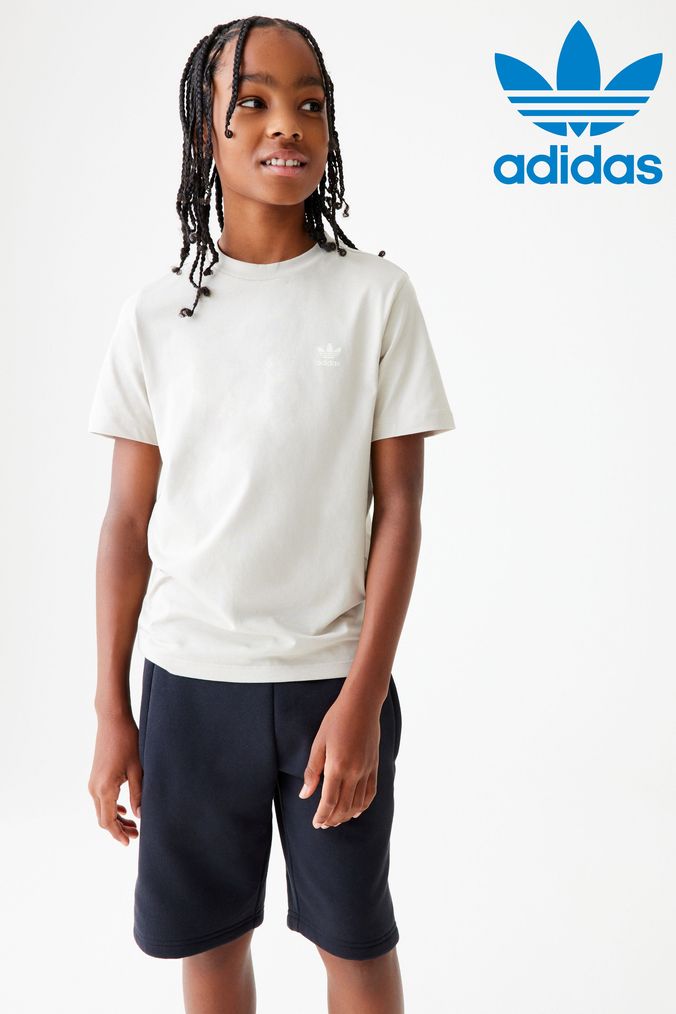 Boys adidas originals tshirt hotsell