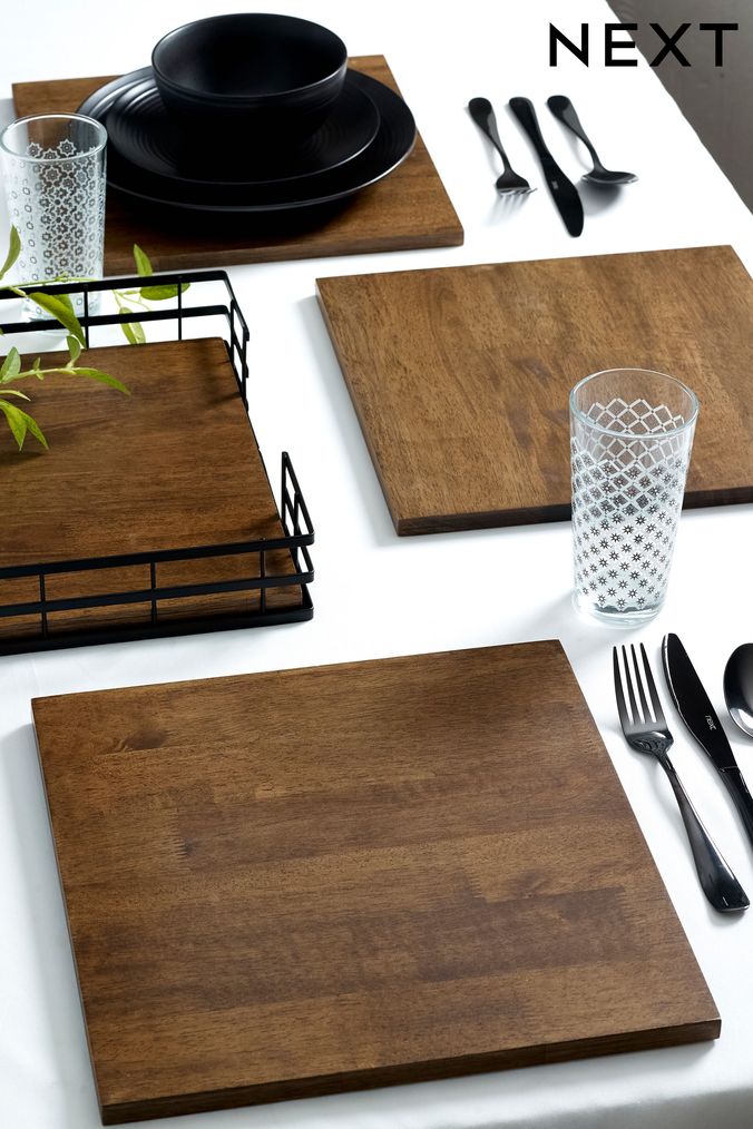 Black Set of 4 Wooden Bronx Placemats (210638) | £48