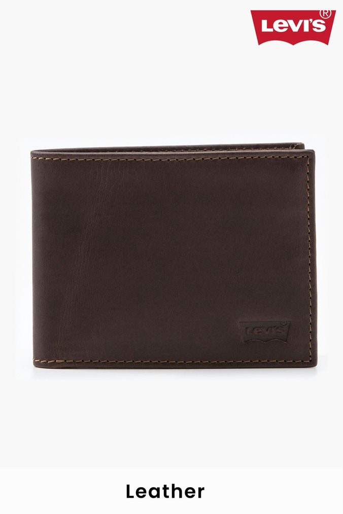 Levi's leather deals wallet price