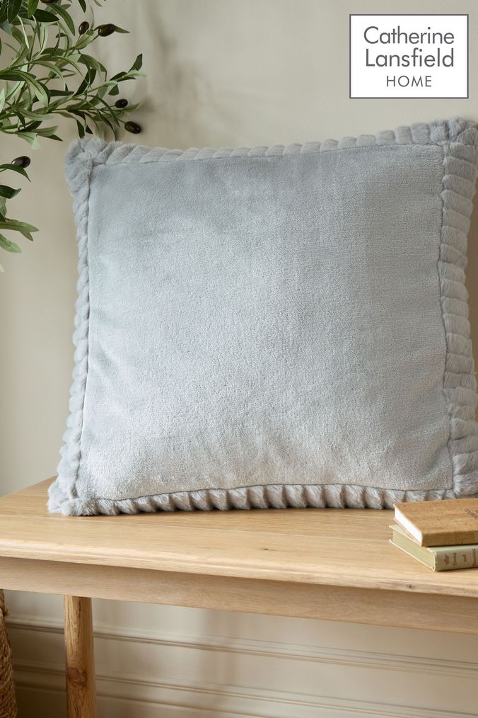 Faux fur deals scatter cushions