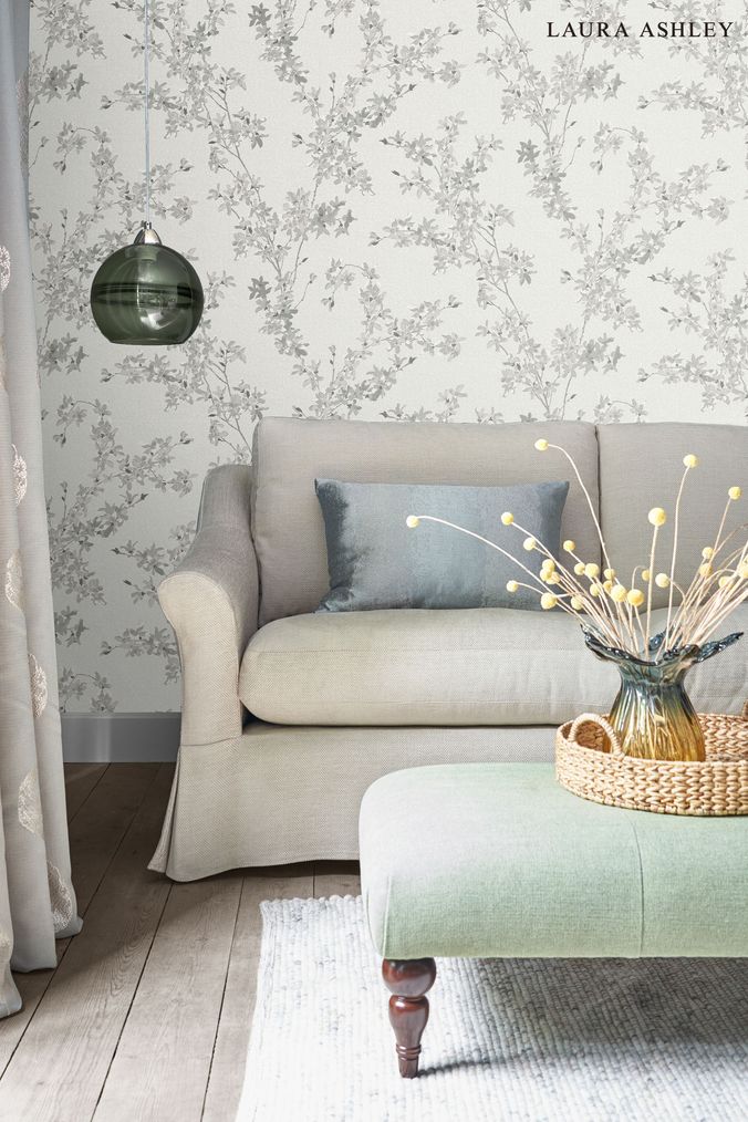 Grey online floral wallpaper