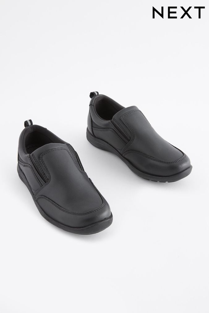 Younger boys loafers hotsell