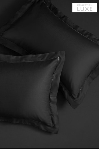 Set of 2 Black 300 Thread Count Collection Luxe Standard 100% Cotton Pillowcases (245311) | £16 - £18