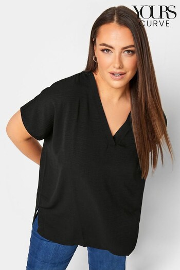 Yours Curve Black Textured V-Front Top (246562) | £24