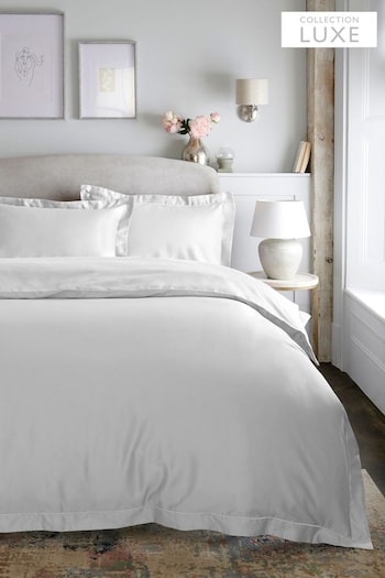 White Oxford Edge Collection Luxe 300 Thread Count 100% Cotton Sateen Oxford Duvet Cover And Pillowcase Set (246819) | £38 - £72