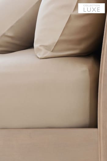 Natural Deep Fitted Collection Luxe 200 Thread Count 100% Egyptian Cotton Percale Sheet (286364) | £20 - £30