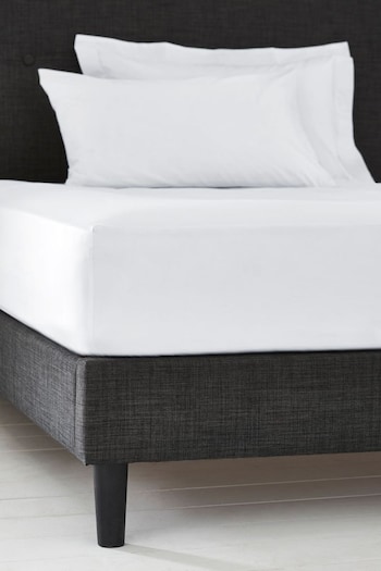 White Easy Care Polycotton Deep Fitted Sheet (294971) | £10 - £17