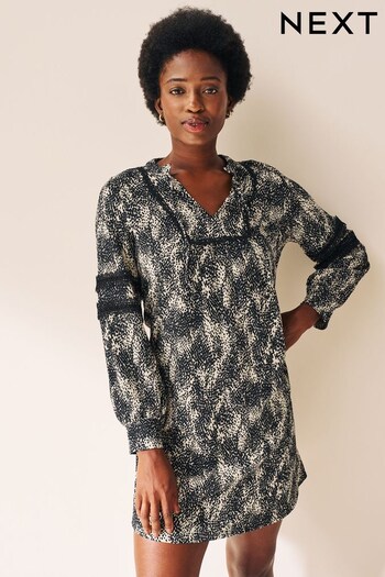 Black/Ecru Cream Printed Crinkle Jersey Dress With Lace Trim (319160) | £38