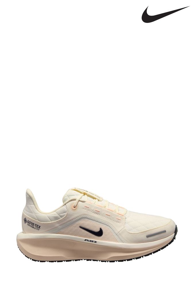 Nude nike trainers shop
