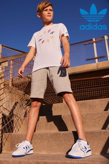Adicolor Junior Shorts (355228) | £23