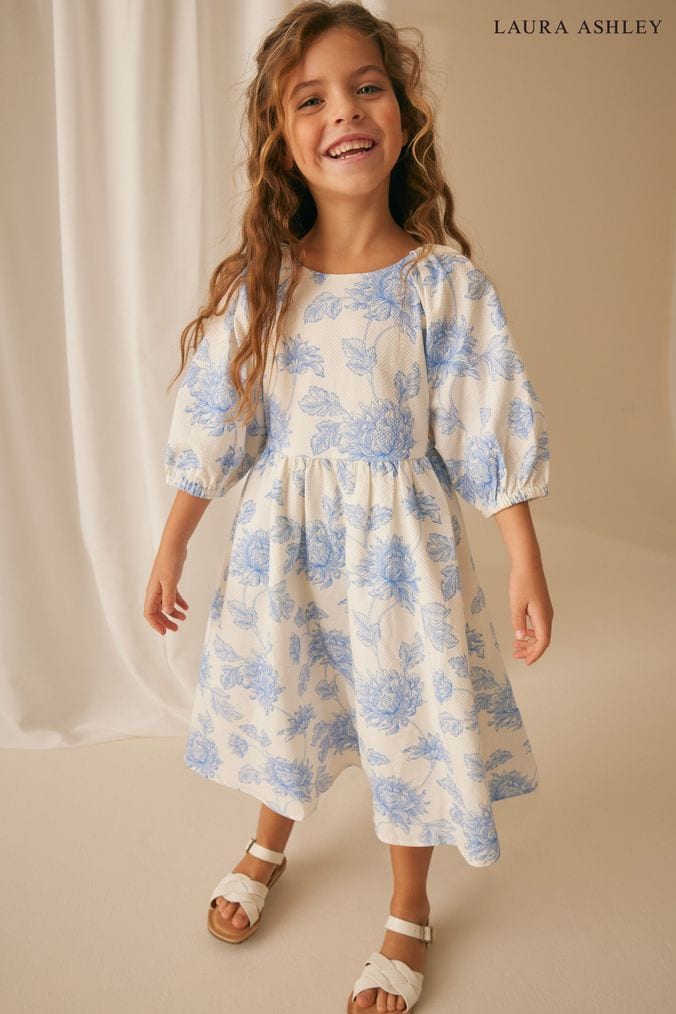 Laura ashley hotsell clothes online