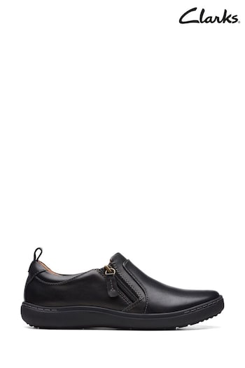 Clarks Black Leather Nalle Lilac Air Shoes (399087) | £90