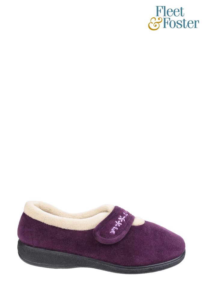 Fleet and online foster ladies slippers