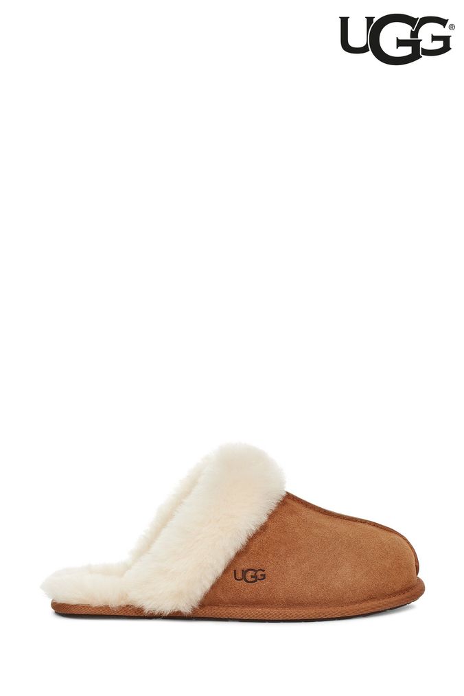 UGG Scuffette ll Slippers (409358) | £90