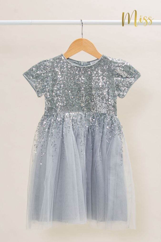 Silver dresses for juniors shop
