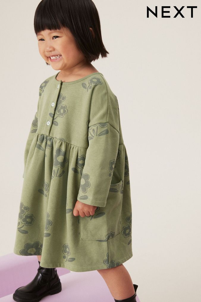 Next green dress girl online