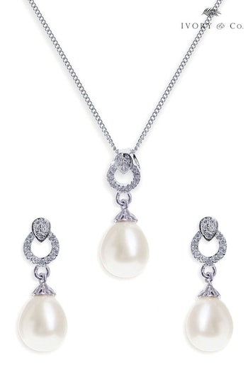 Ivory & Co Silver Tone Stockholm Crystal and Drop Pearl Classic Pendant Set (429806) | £60