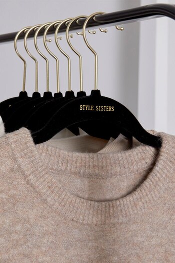 Style Sisters Black 30 Pack of Slimline Velvet Hangers (445030) | £24