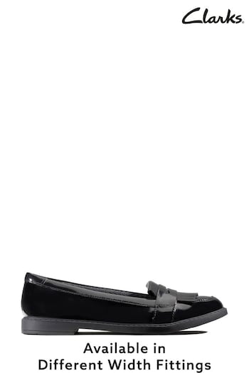 Clarks Black Multi Fit Patent Scala Bright  Kids checkered Shoes (449893) | £43