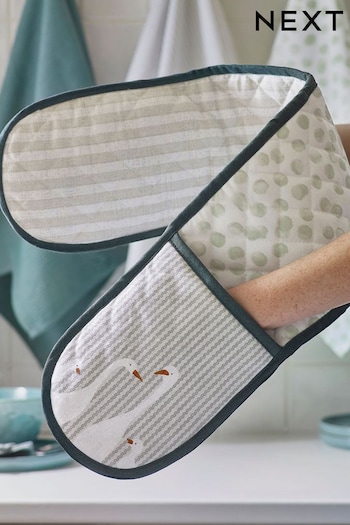 Green Geese Family Oven Gloves (466105) | £12
