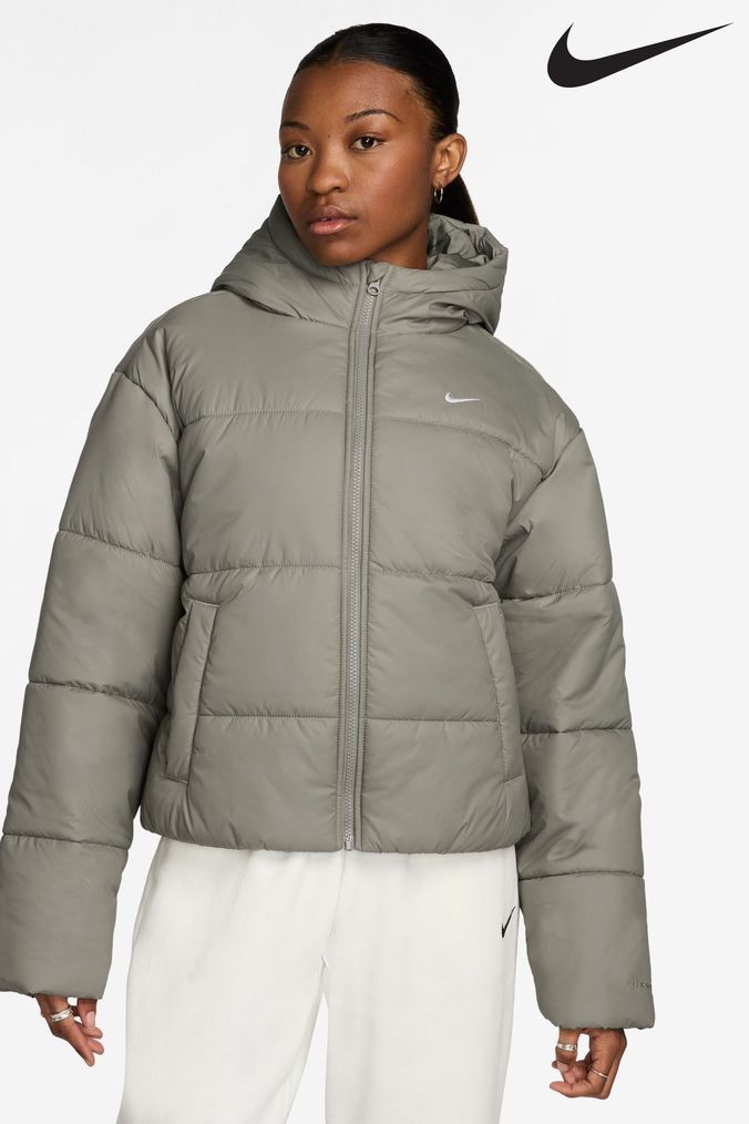 Nike swoosh packable jacket discount
