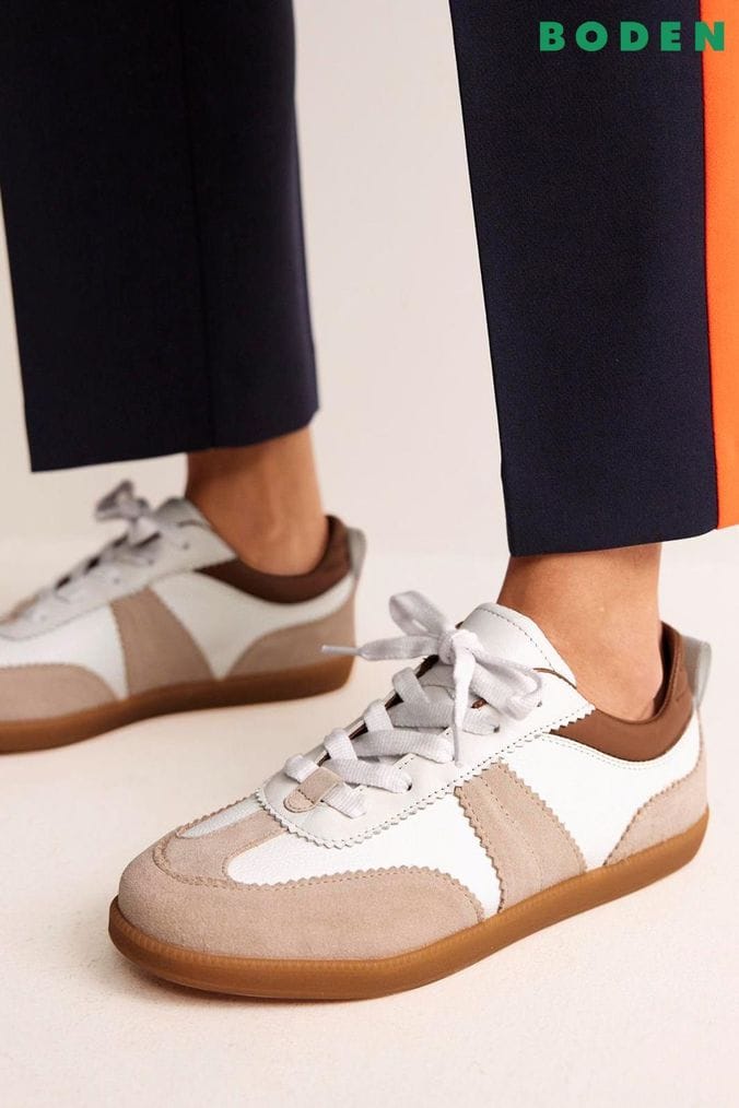 Boden footwear deals