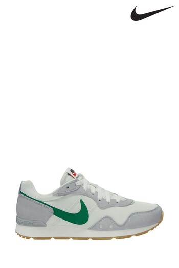 Nike dress White/Green Venture Runner Trainers (496117) | £70