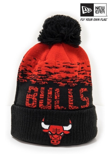 New Era® Chicago Bulls Black Ombre Bobble Beanie Hat (496175) | £26