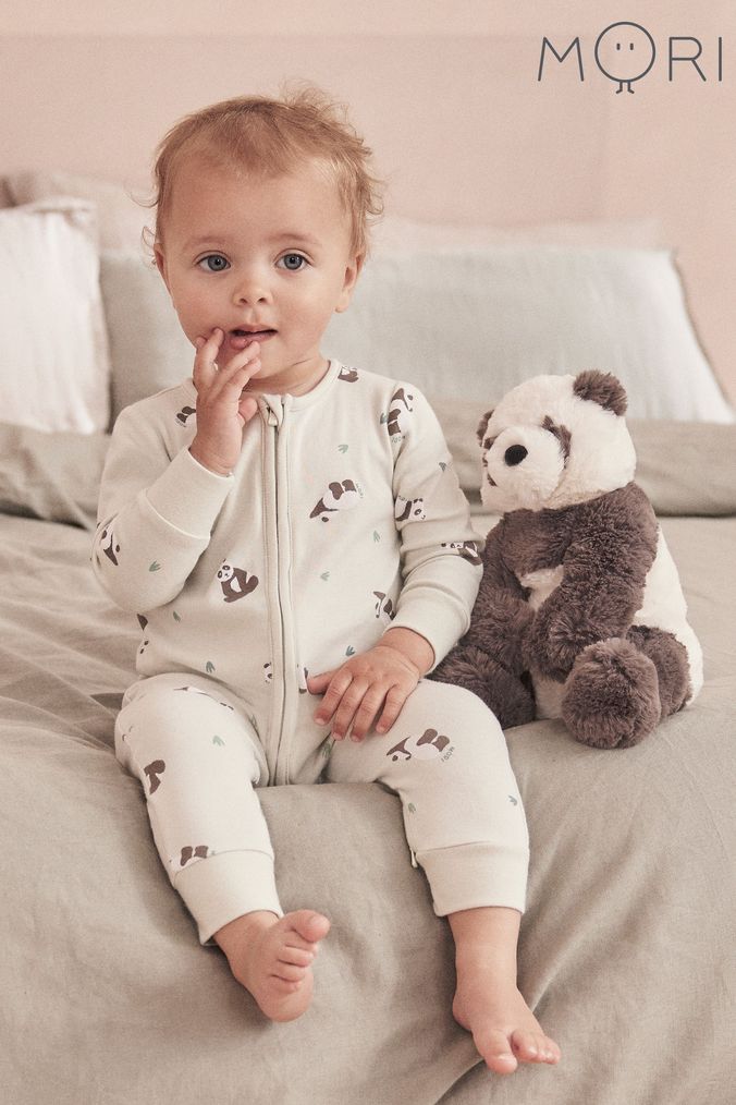 Newborn sleepsuits unisex clearance