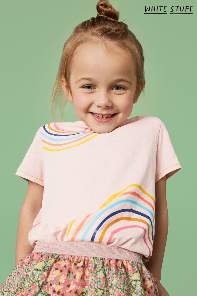 Girls' T-Shirts & Tops. Nike UK