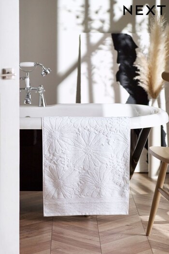 White Floral Towel 100% Cotton (514704) | £8