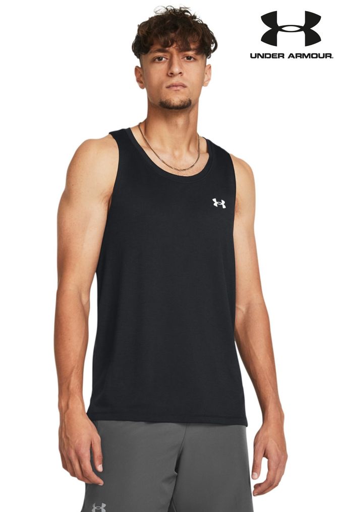Under armour store vests uk