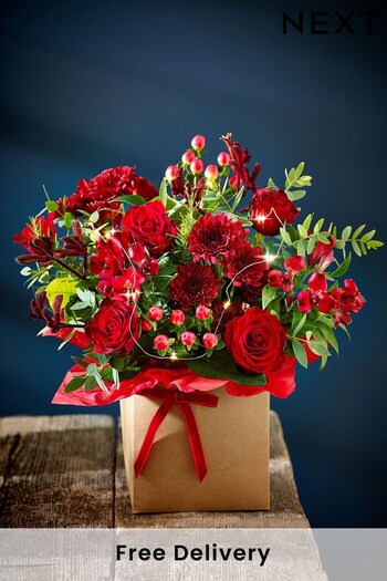 Red Fresh Flower Bouquet in Gift Bag (522288) | £32