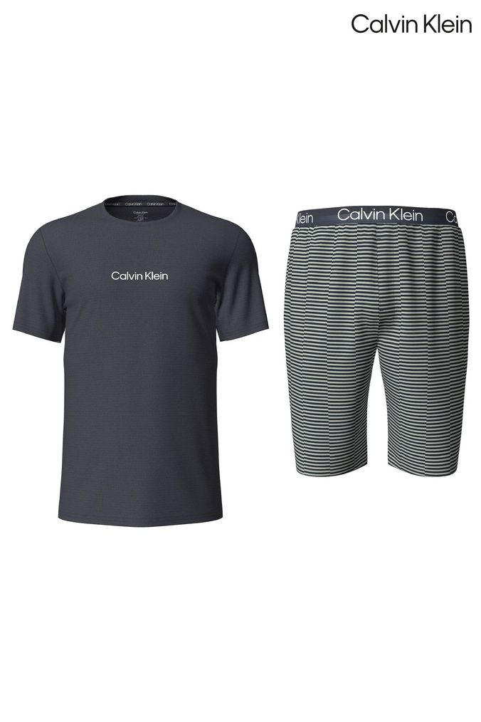 Calvin klein shorts and long sleeve deals set