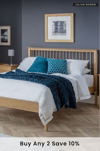 Julian Bowen Oak Cotswold Bed (523035) | £430 - £490