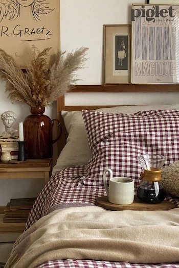 Piglet in Bed Berry Gingham Linen Duvet Cover (529288) | £149 - £249