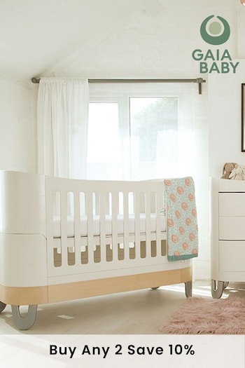 Gaia Baby White Gaia Serena Cot Bed (543302) | £600