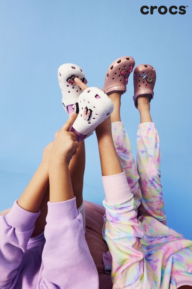 Girls sales crocs uk