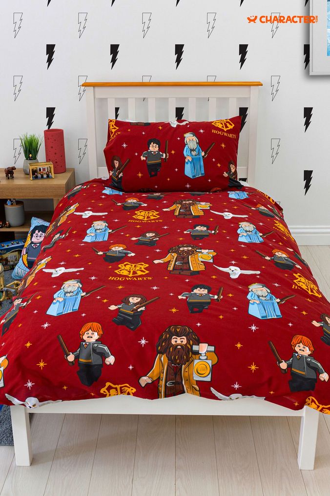Girls store red bedding