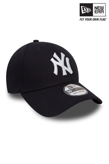 New Era® New York Yankees Classic Navy 39THIRTY Cap (545714) | £25