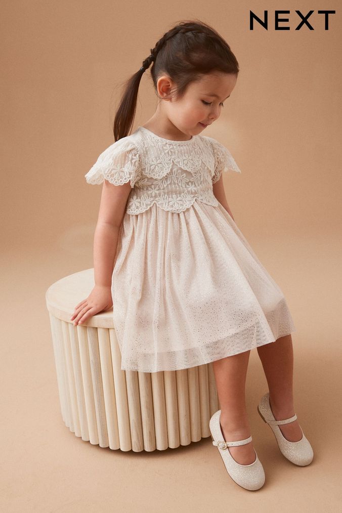 Girls cream hotsell lace dress