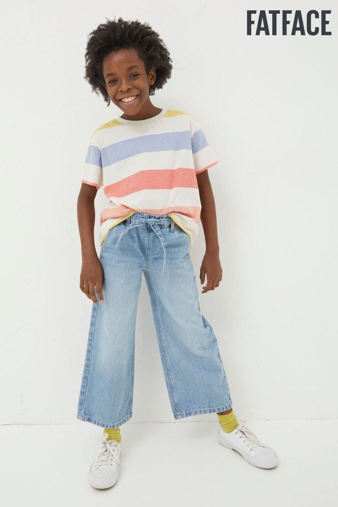 Jeans on girls discount